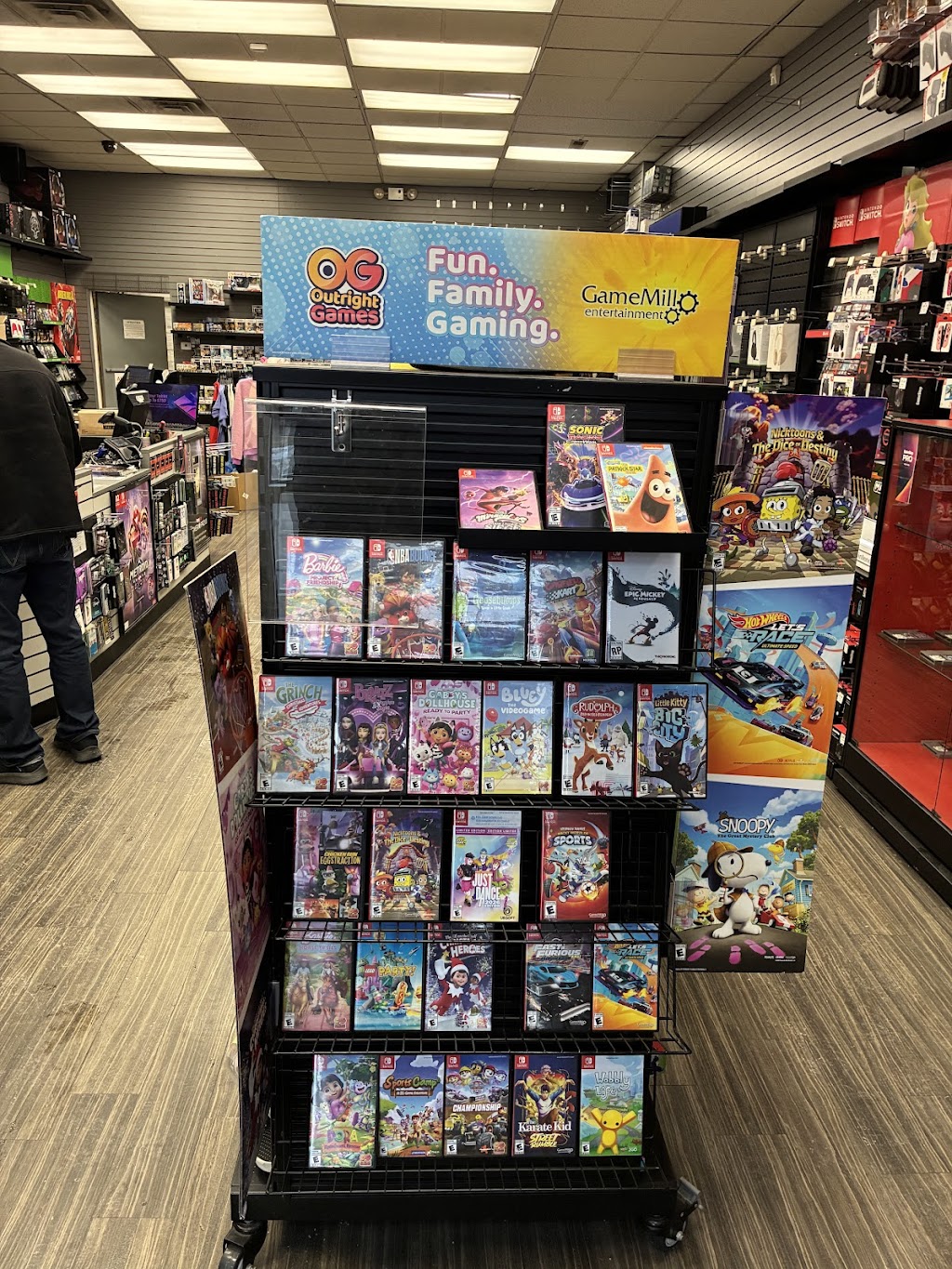GameStop - 827 - Parmatown Plaza